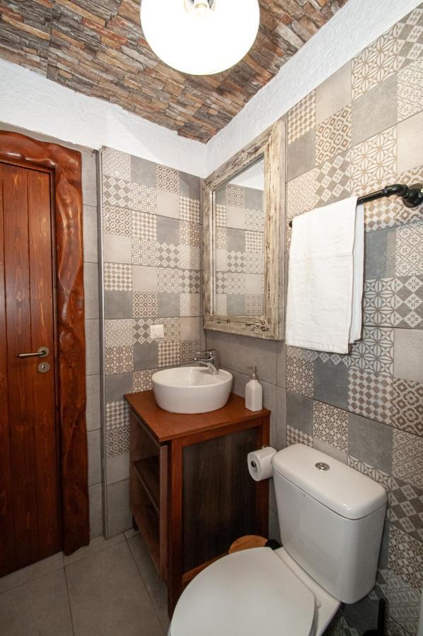 Tango Suites Rhodes City Eksteriør bilde