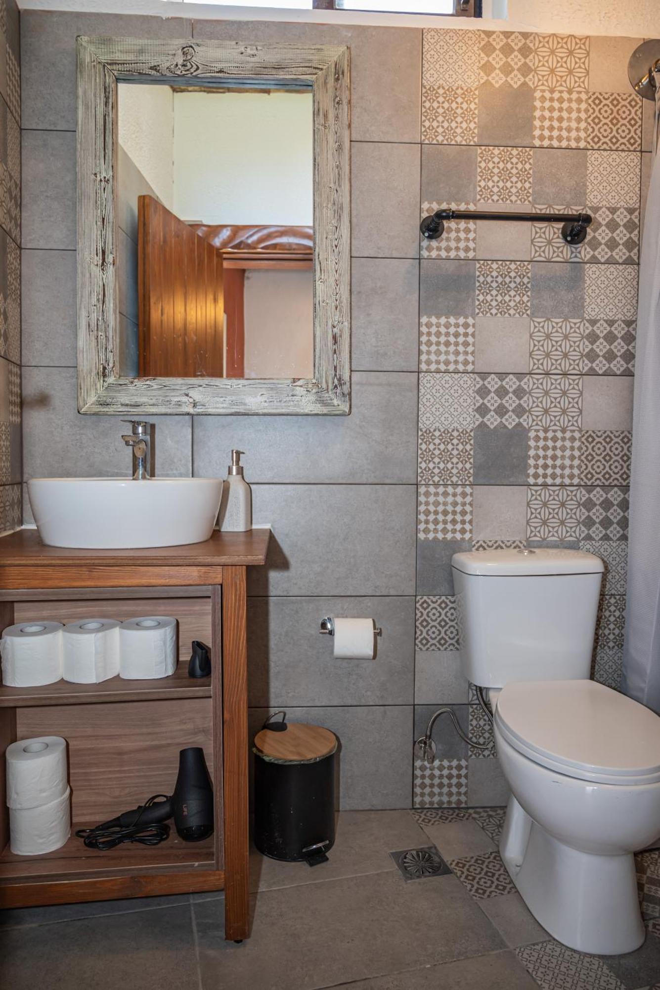 Tango Suites Rhodes City Eksteriør bilde